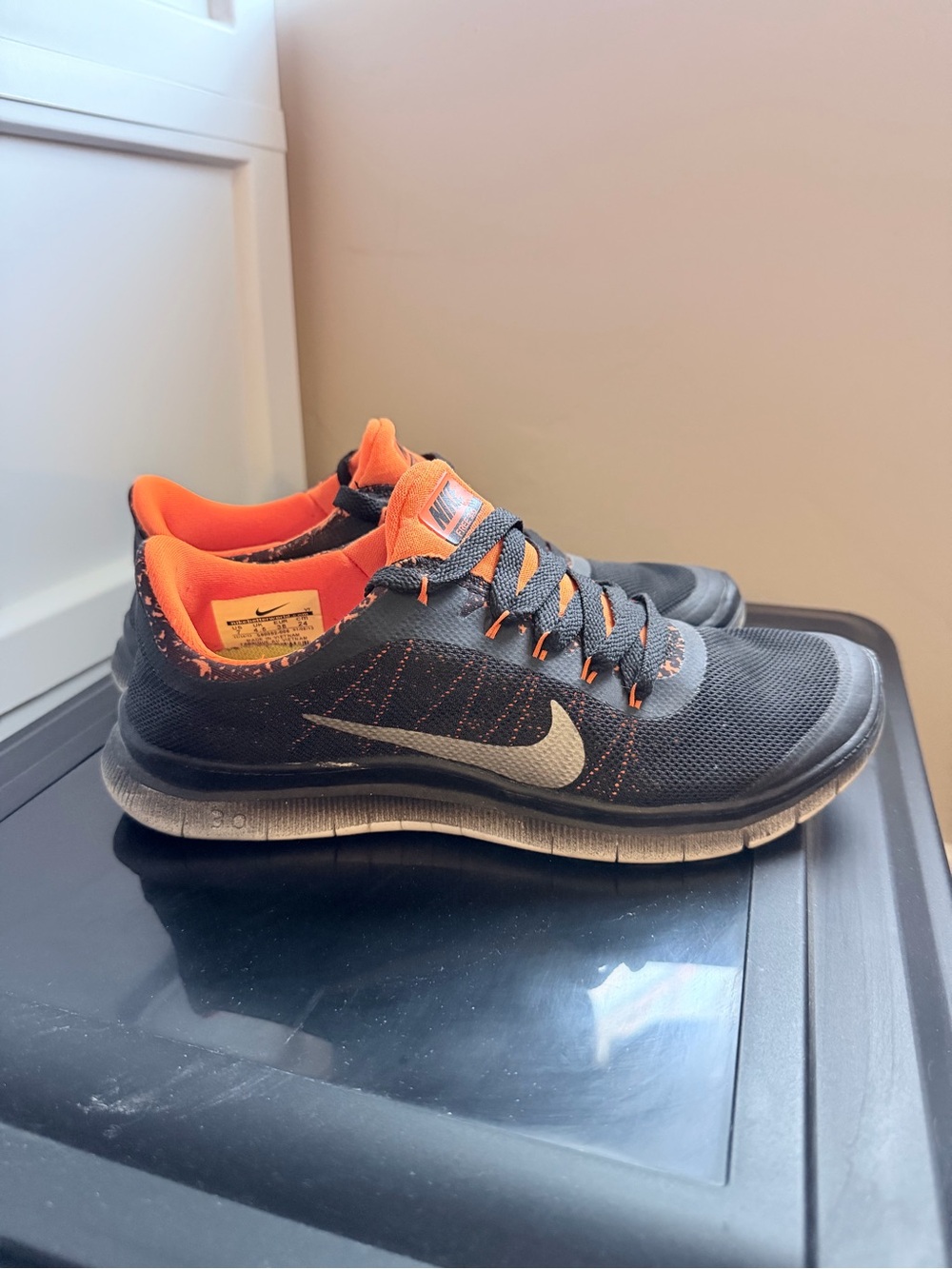 Rare Nike Women’s Black & Orange Athletic Running Shoes